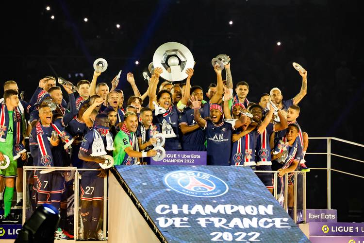 邦马蒂：对今年金球奖其实没太多期待；向梅西发起冲击？不会