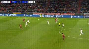 土媒：土超球员返回途中汽车突然起火，好在球员本人提前下车