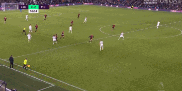 奥格斯堡1-0汉堡，安东-卡德打进全场唯一进球